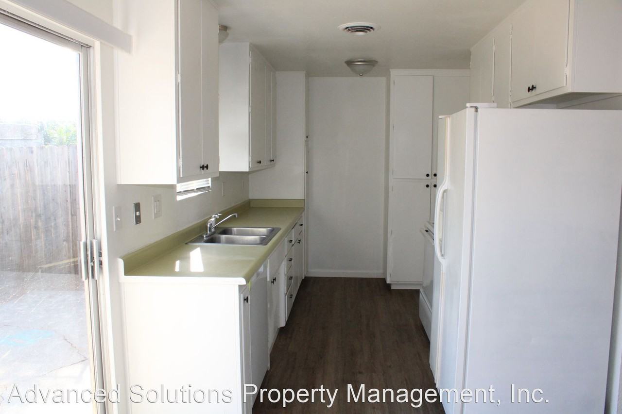 2856 Alfreda Way - Photo 2 of 9