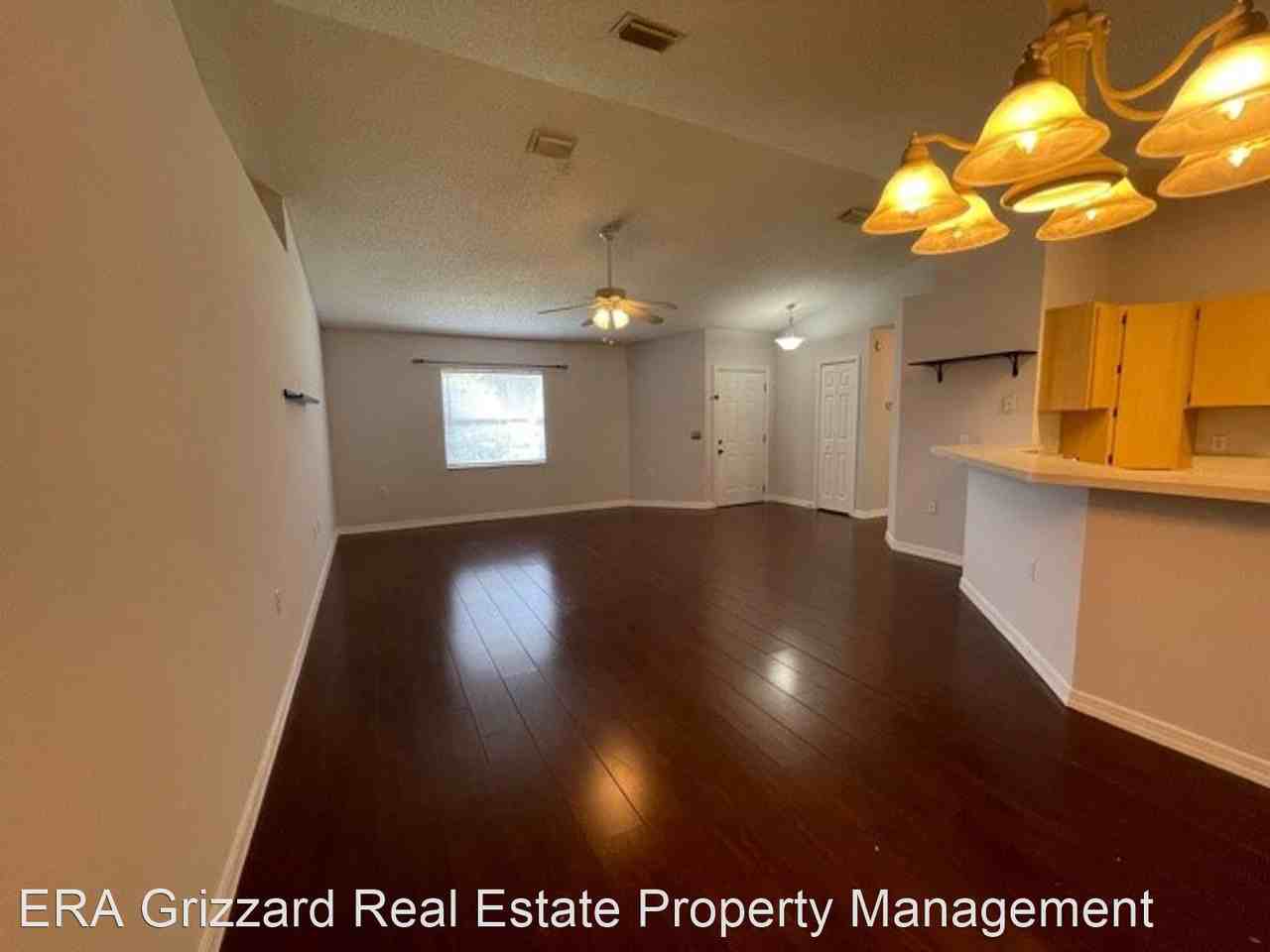 251 Charles Ave - Photo 3 of 19