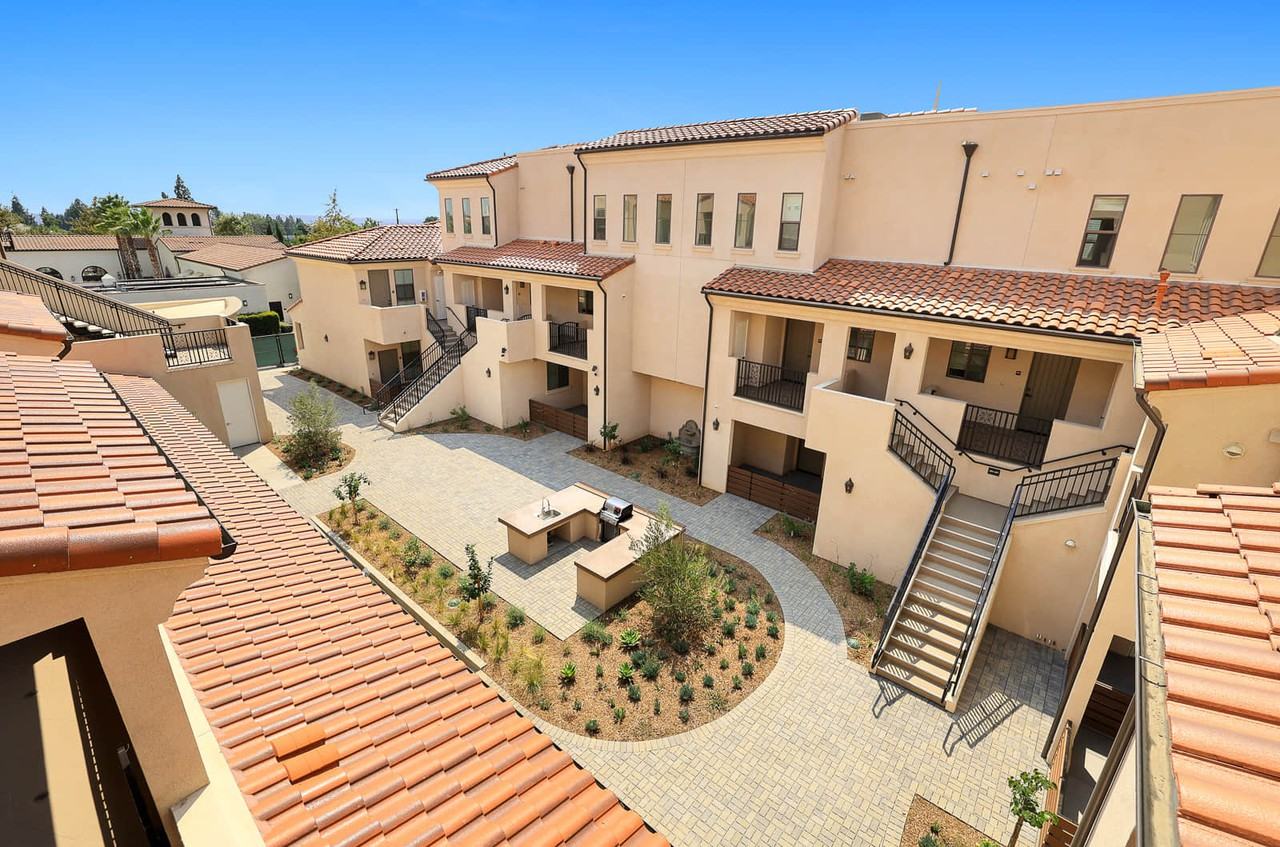 8951 Monte Vista Ave - Photo 3 of 13