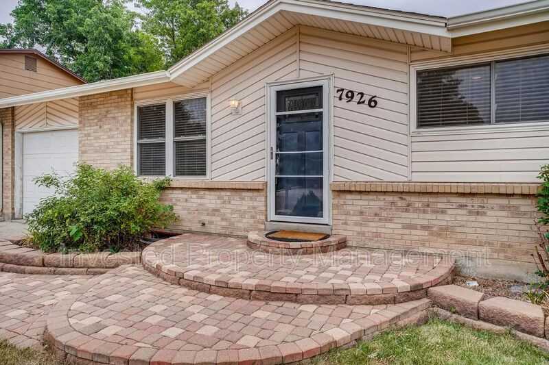 7926 Ingalls St - Photo 2 of 19