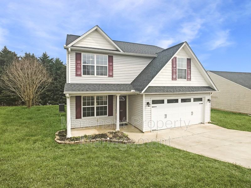 705 Cassie Marie Ct - Photo 3 of 26