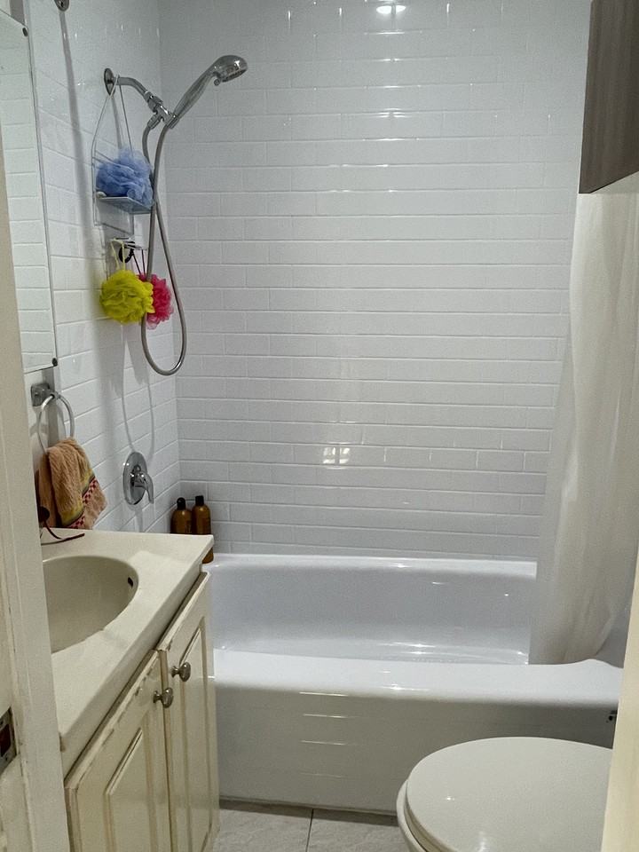 1962 Dufferin Street - Photo 7 of 13