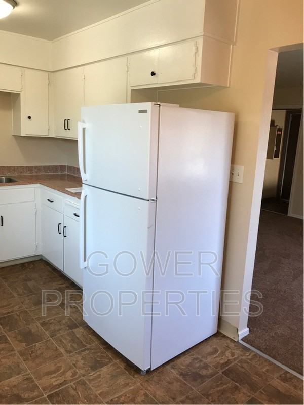 5644 Hoffman Ct #3 - Photo 3 of 13