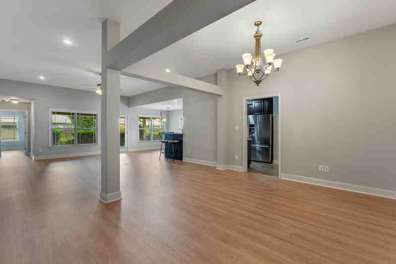 323 Harbor Glen Dr Sw - Photo 3 of 29