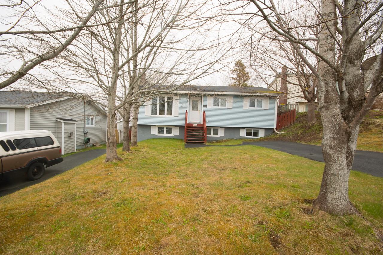 11 Aylward Place - Photo 2 of 11