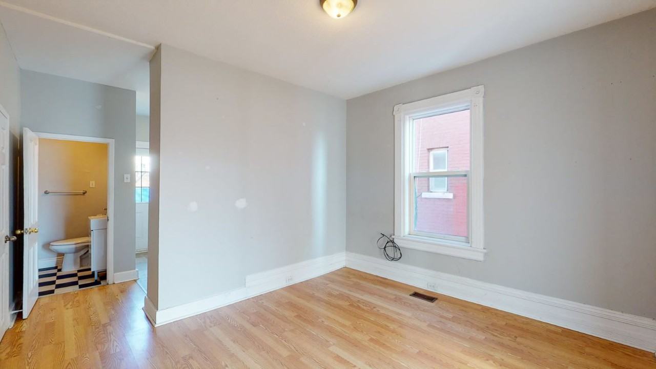 335 James - Unit 1 - Photo 2 of 8