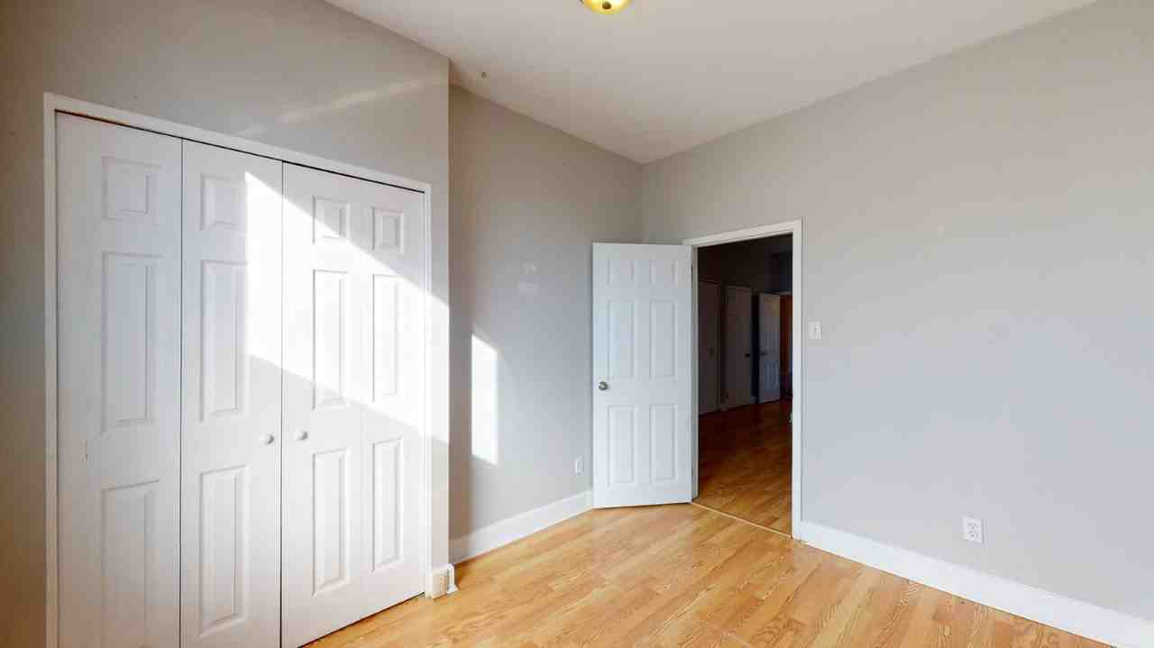 335 James - Unit 1 - Photo 3 of 8