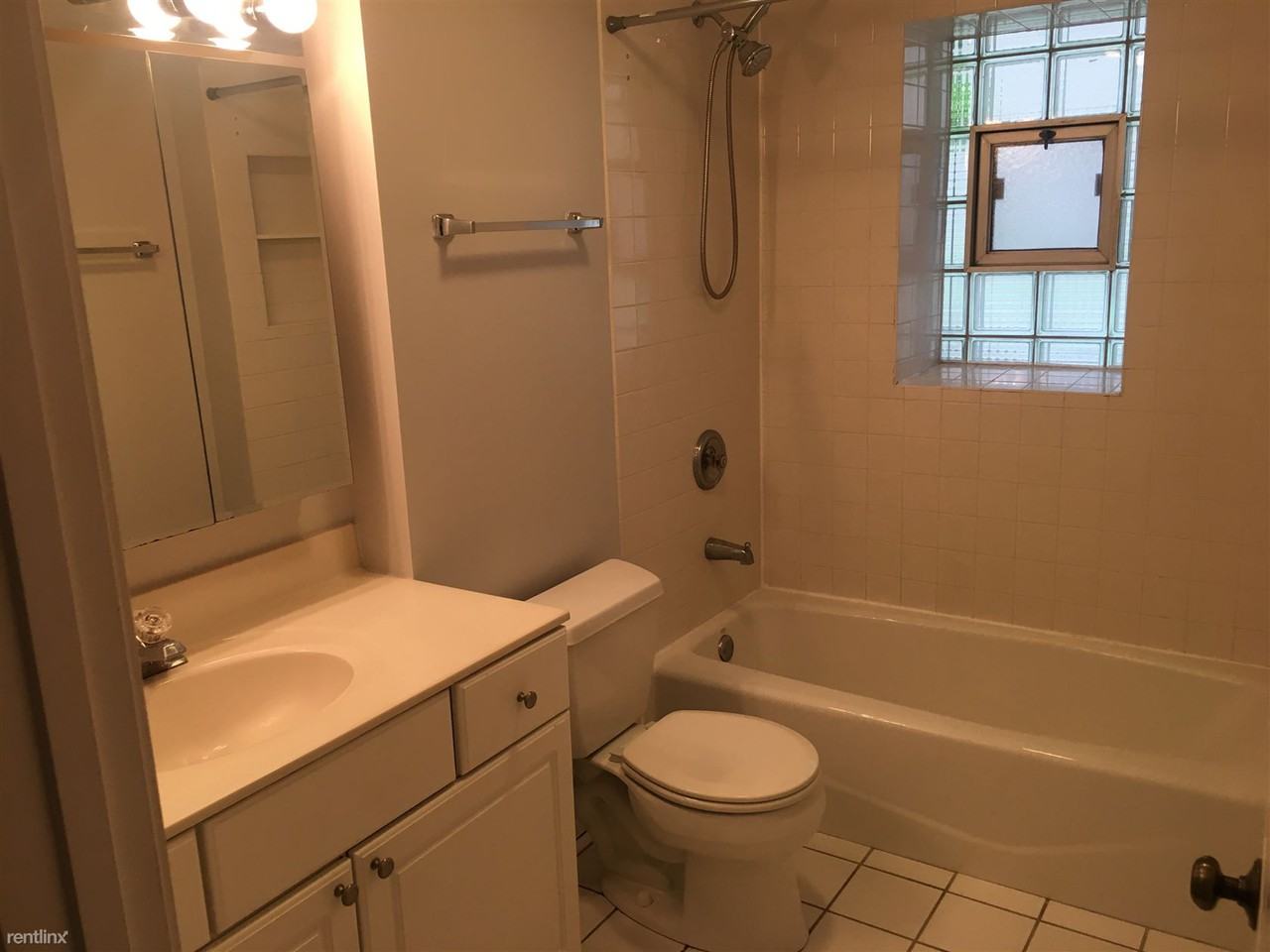 3345 3345 N Seminary Ave G - Photo 2 of 15