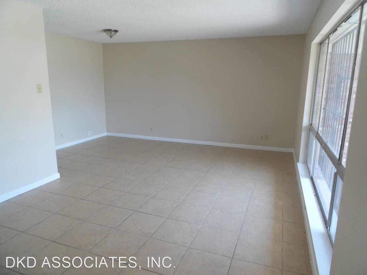 3301 Killarney St - Photo 3 of 18