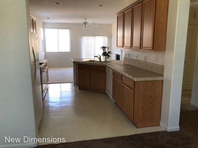 554 N Sand Crane Cir - Photo 3 of 10