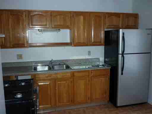 115 Mill St - Photo 2 of 6