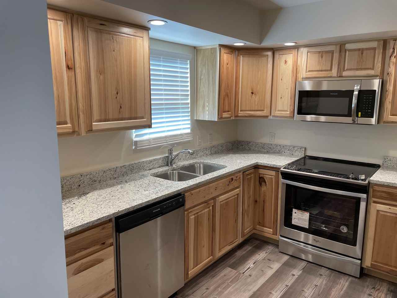 2545 E Spring St #3 - Photo 2 of 23