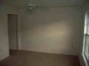 114 Knowledge Ave #11b - Photo 3 of 4