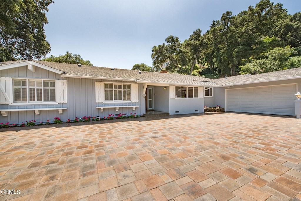 1404 Shady Glen Rd - Photo 2 of 37