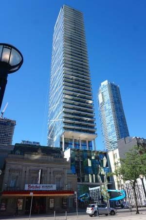 224 King Street West - Photo 2 of 16
