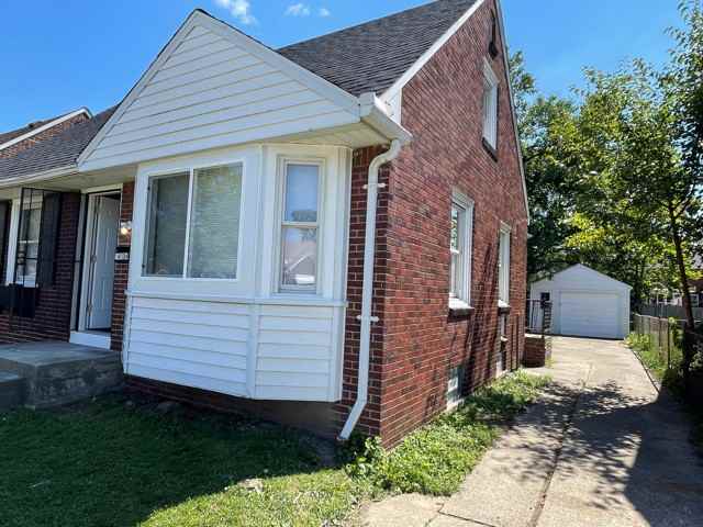 14134 Collingham Dr #1 - Photo 2 of 24