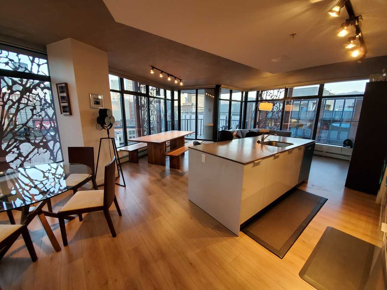 128 West Cordova Street #810