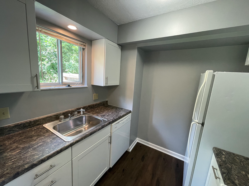8 Hapgood Hl - Photo 3 of 12