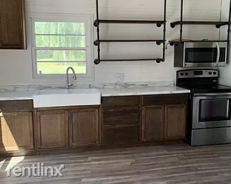 9520 Chesaning Rd - Photo 2 of 3