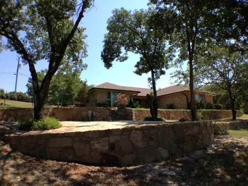 300 Verna Trail N - Photo 3 of 21