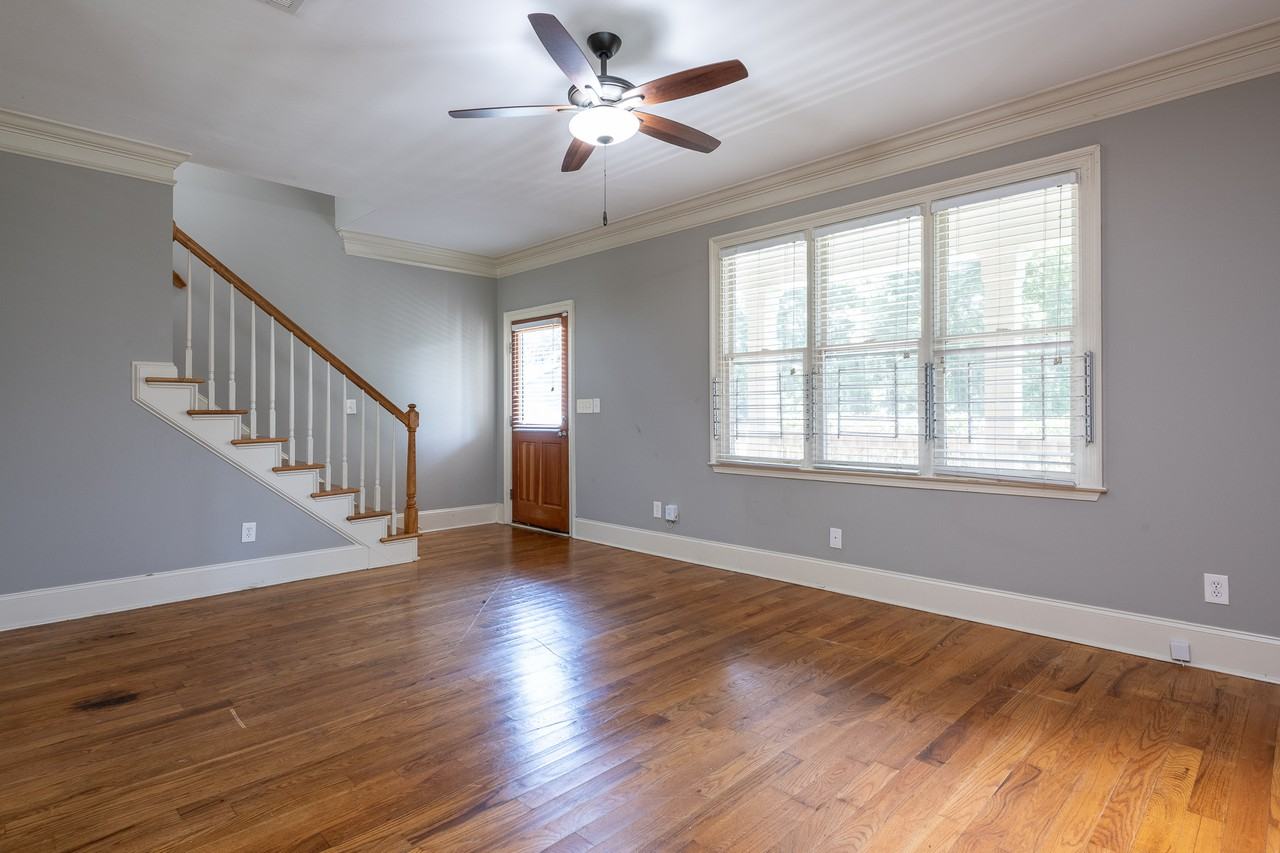 941 Capitol View Ave Nw - Photo 3 of 20