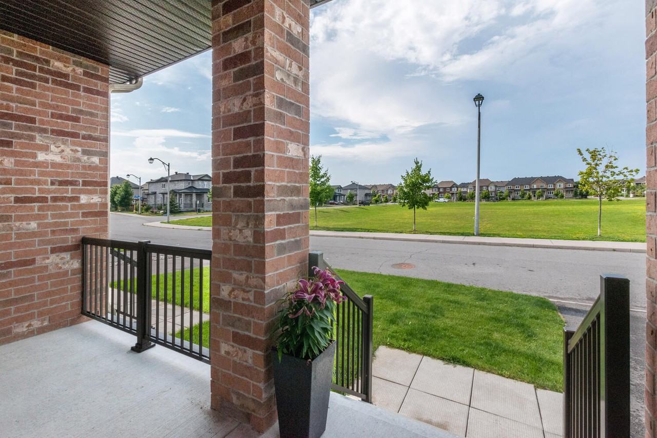 78 Watershield Ridge - Photo 3 of 29