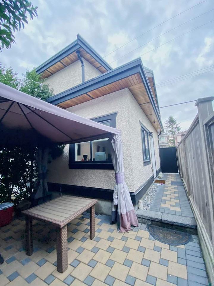 6978 Doman Street - Photo 3 of 17