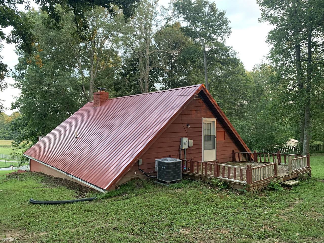 1089 Ford Rd - Photo 3 of 8