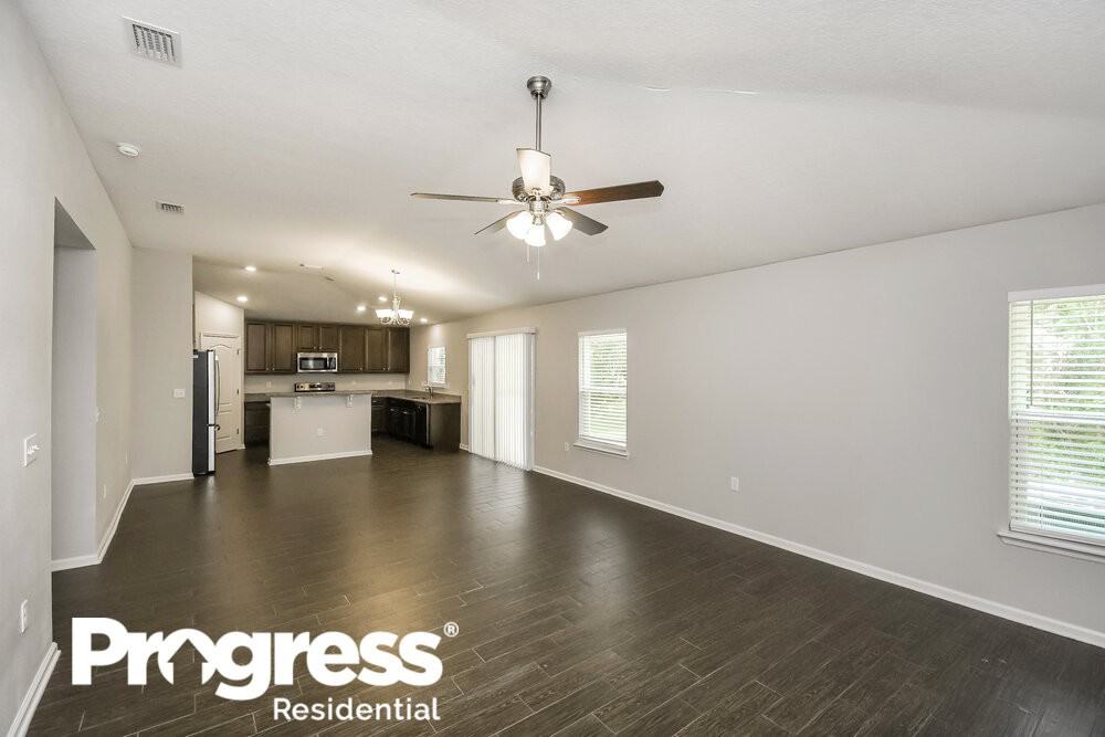 7233 Steventon Way - Photo 3 of 16