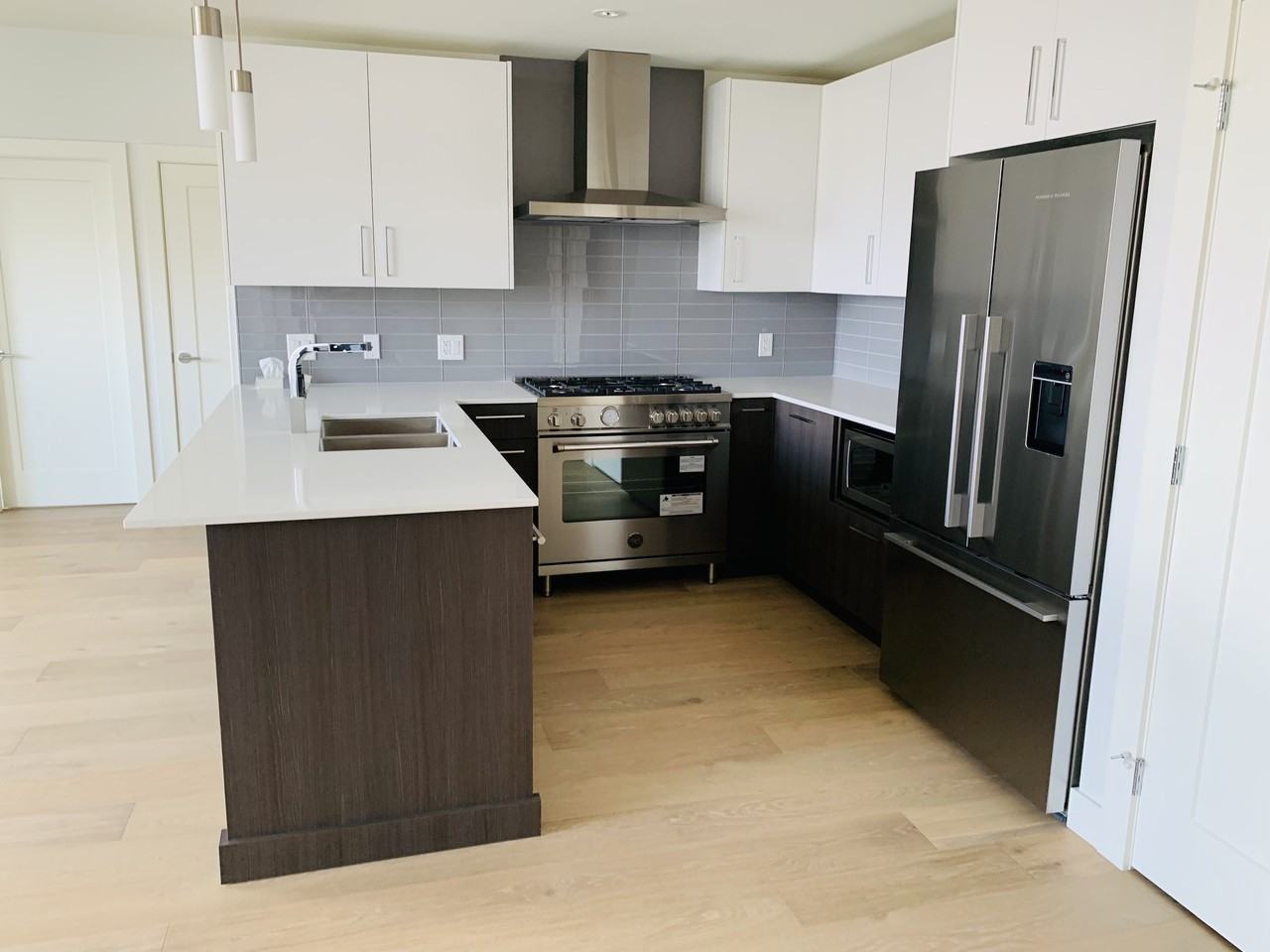 13040 Number 2 Road #4XX - Photo 7 of 15