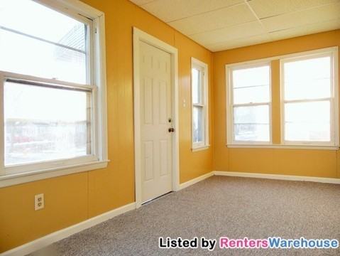 1336 Arthur Ave - Photo 2 of 15