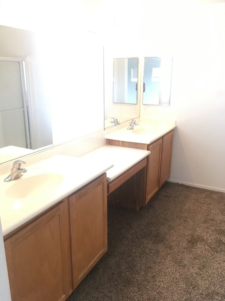 9463 Oro Bullion St - Photo 2 of 47