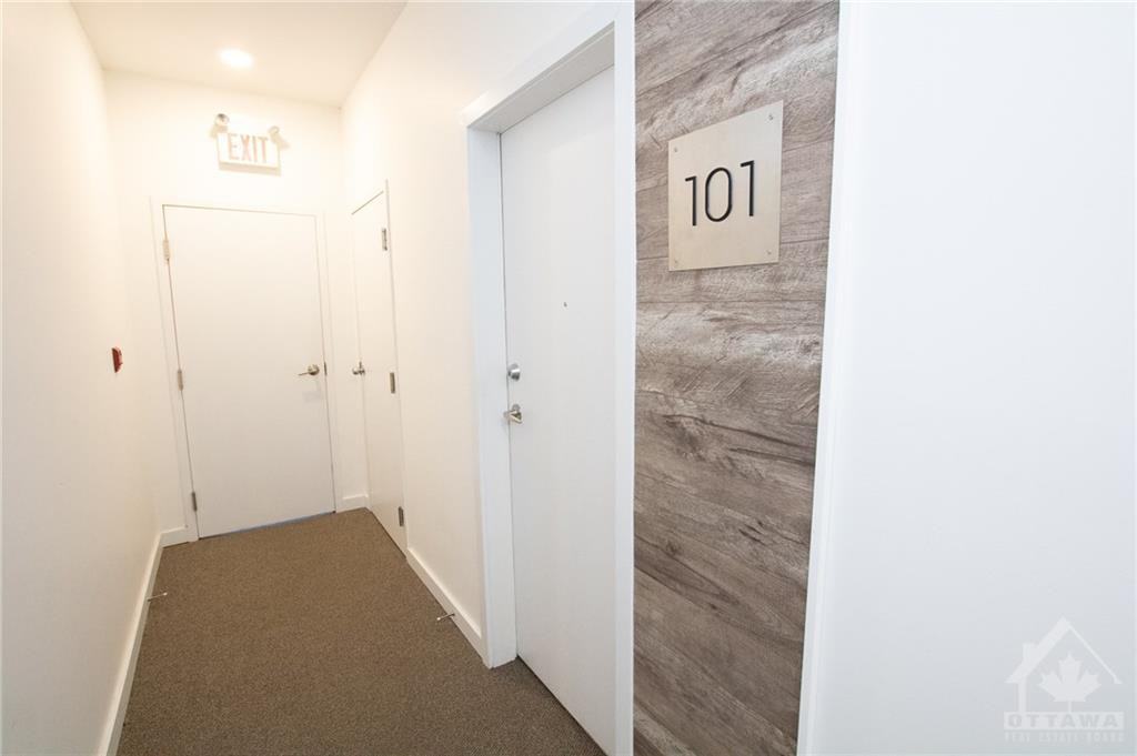 1308 Thames Street #101 - Photo 3 of 19