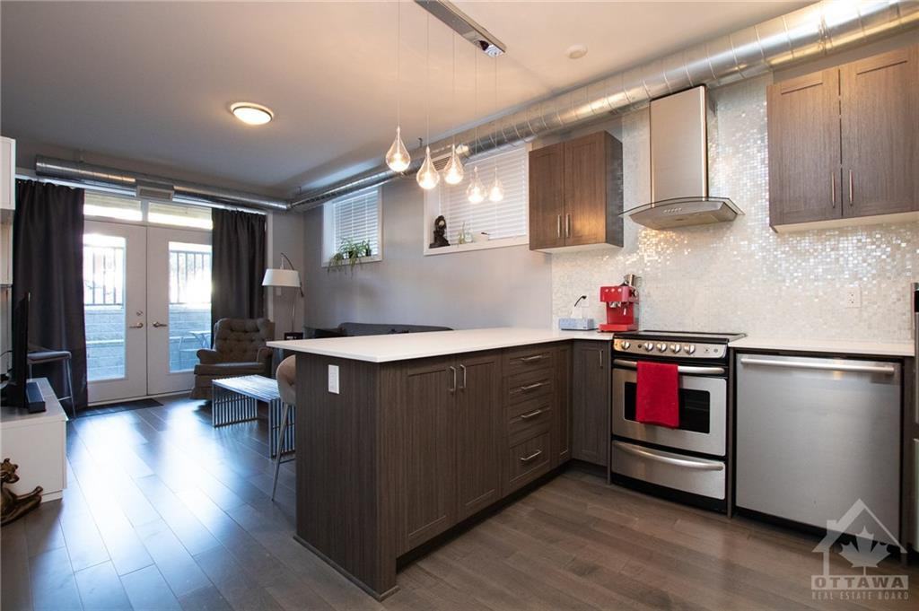 1308 Thames Street #101 - Photo 6 of 23