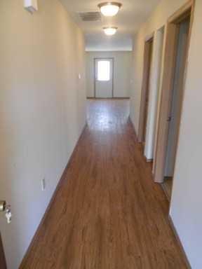 1103 S Clifton Ave - Photo 2 of 19