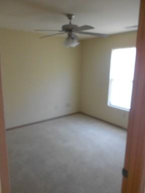 1103 S Clifton Ave - Photo 3 of 19