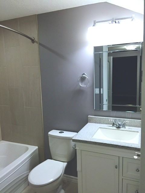 11231 72 Avenue Northwest - Photo 3 of 15