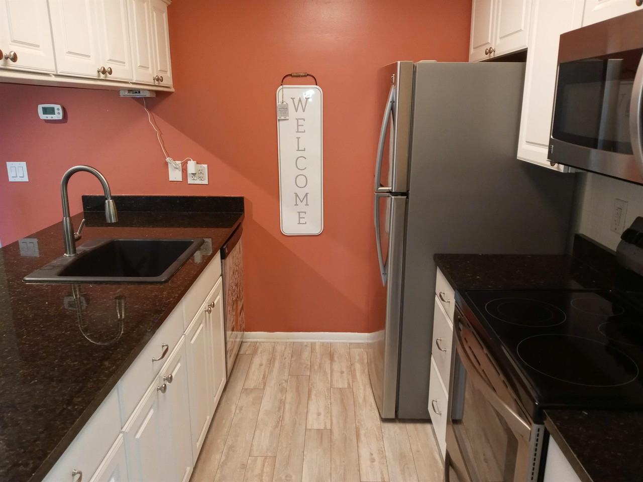510 Cranes Way #1 - Photo 4 of 33