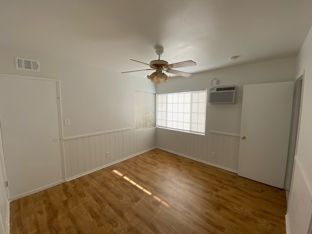 10102 Forbes Ave - Photo 2 of 7