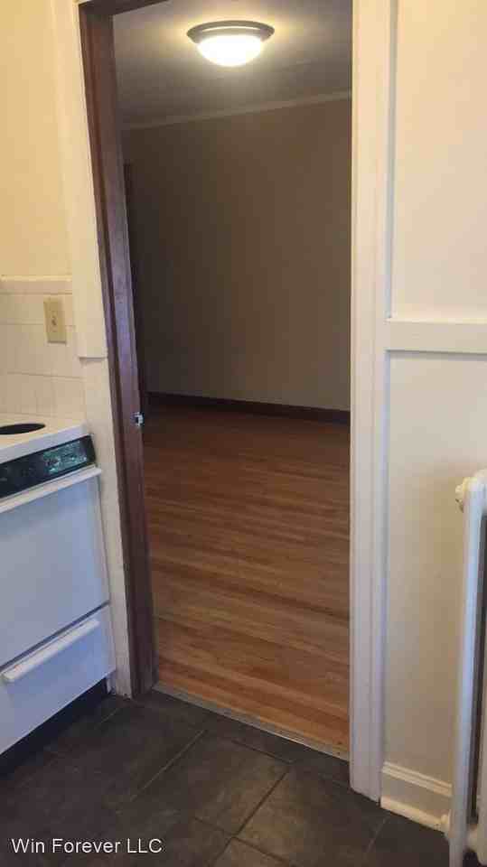 821 9th Avenue - Photo 2 of 8