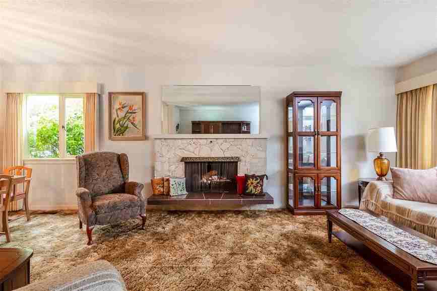 3206 28th Ave W #3206 - Photo 3 of 20