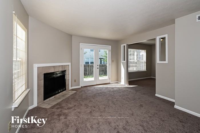 6755 Pembridge Way - Photo 2 of 15