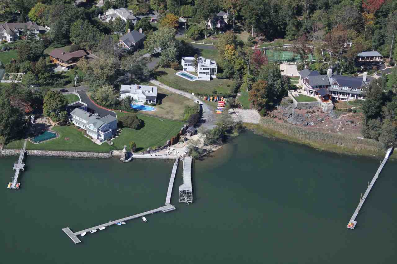 95 Greenhaven Rd - Photo 3 of 24