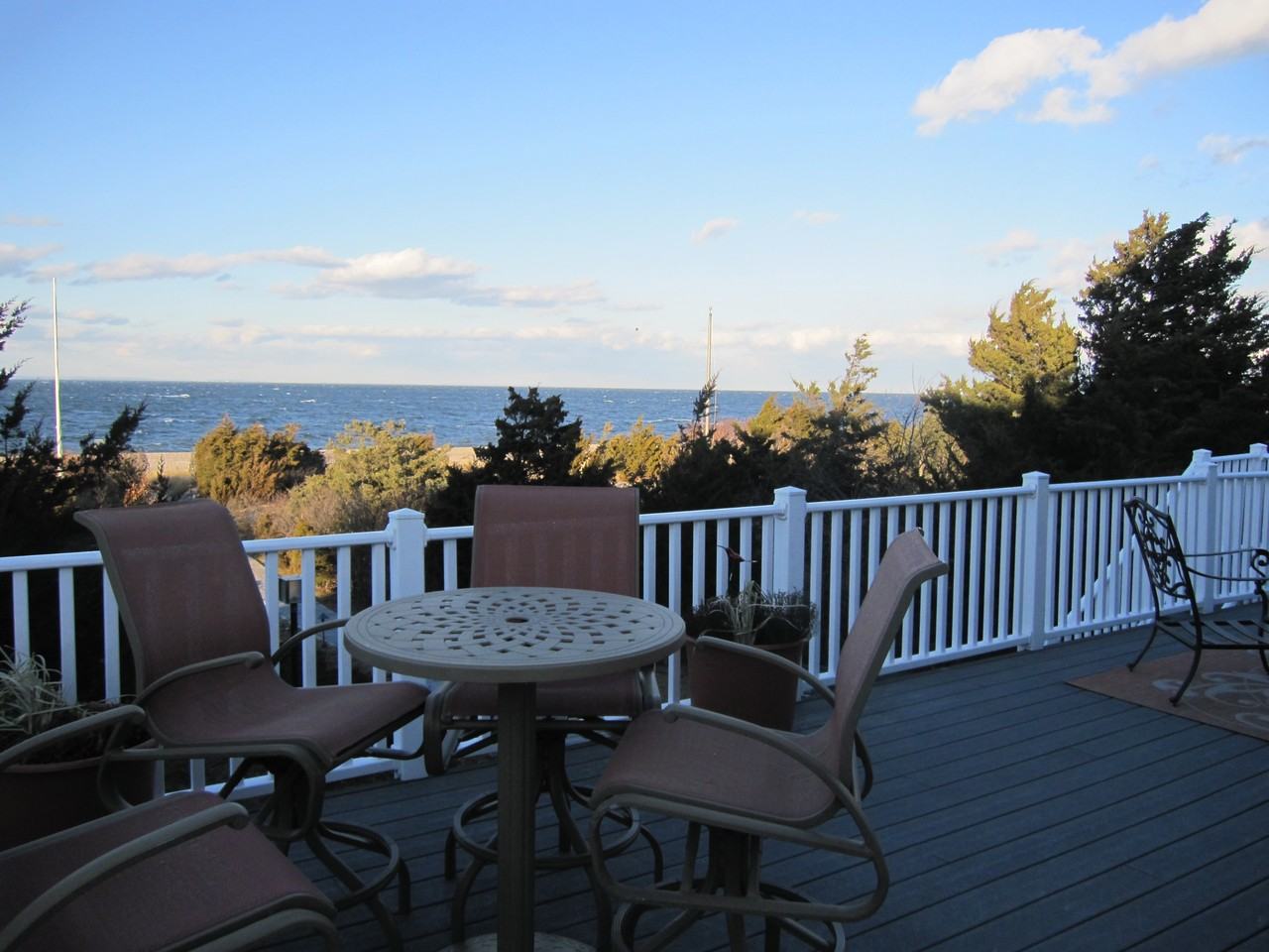 113 Harbor Beach Rd - Photo 3 of 10