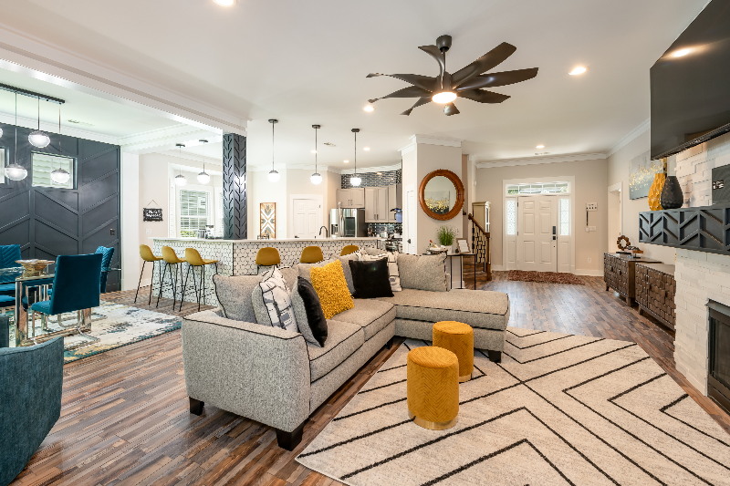 1732 Waterbrook Dr - Photo 2 of 29