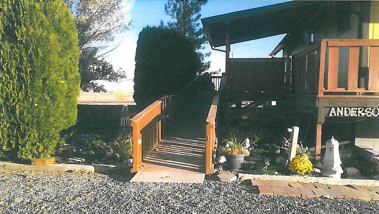 4905 Davis Ln - Photo 3 of 9