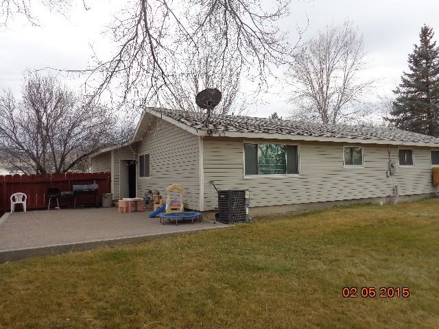 411 Parkview Ave - Photo 2 of 14