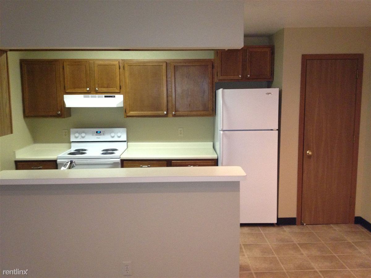 Dale Creek Apartments 6052 Churchwood Cir, Greendale, WI 53129 Zumper