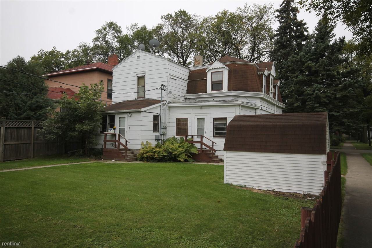 401 S 6th St - Photo 2 of 2