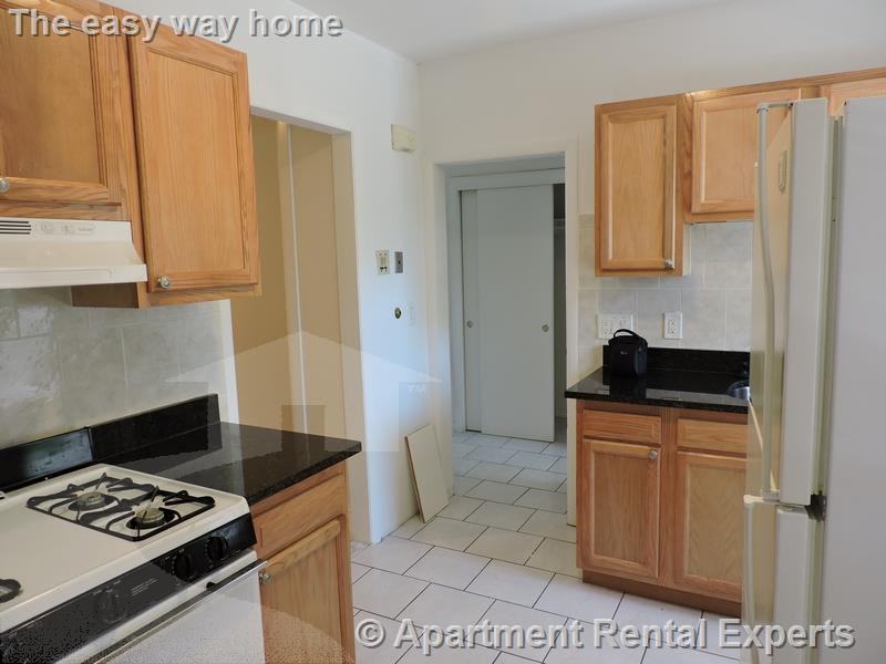 110 Concord Ave #1 - Photo 2 of 6
